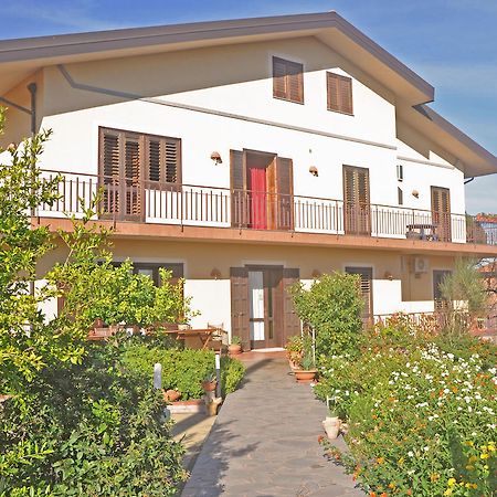 Etna Torre Del Grifo Bed & Breakfast Mascalucia Dış mekan fotoğraf